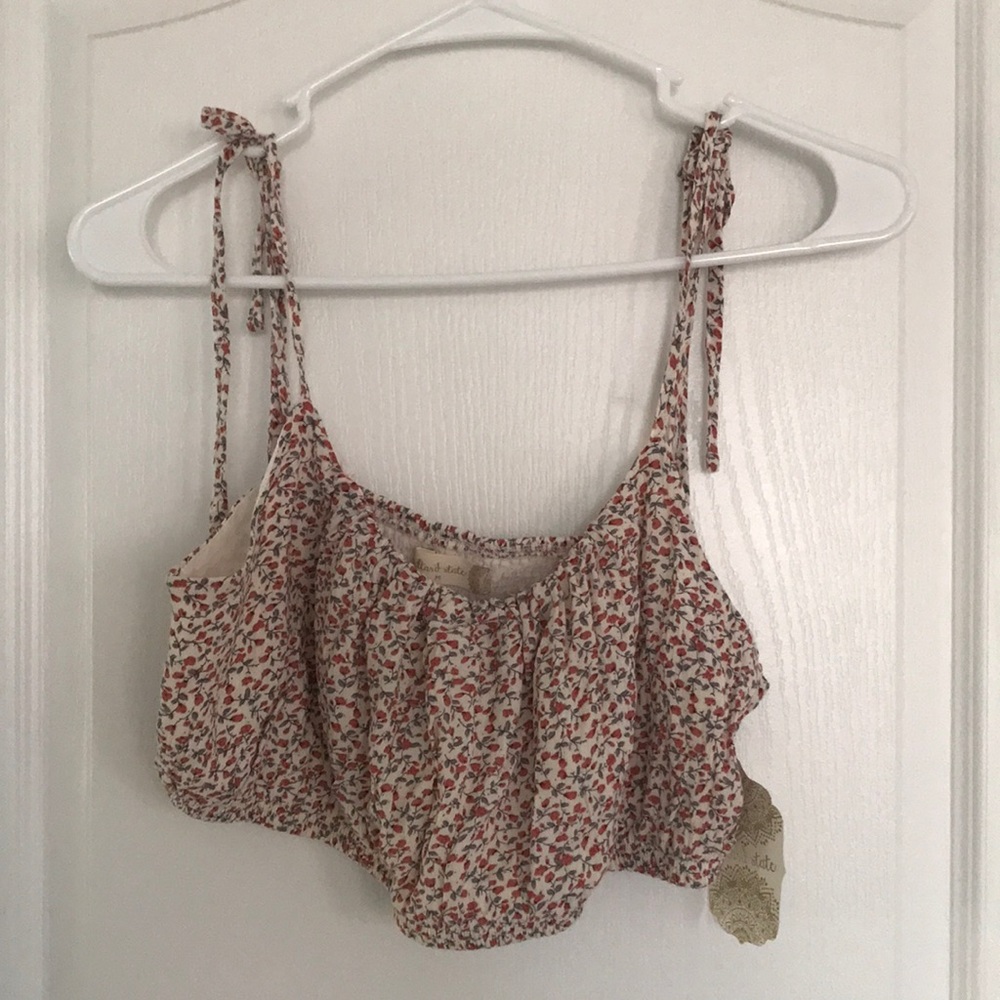 NWT Altair’d State Top